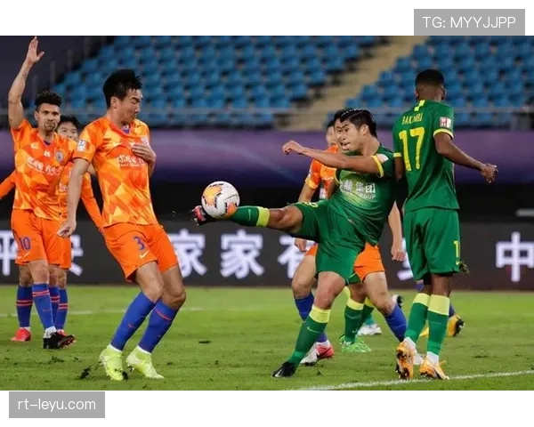 马赛球迷组织因在密集赛程期间连续组织远征，遭警方出行限制